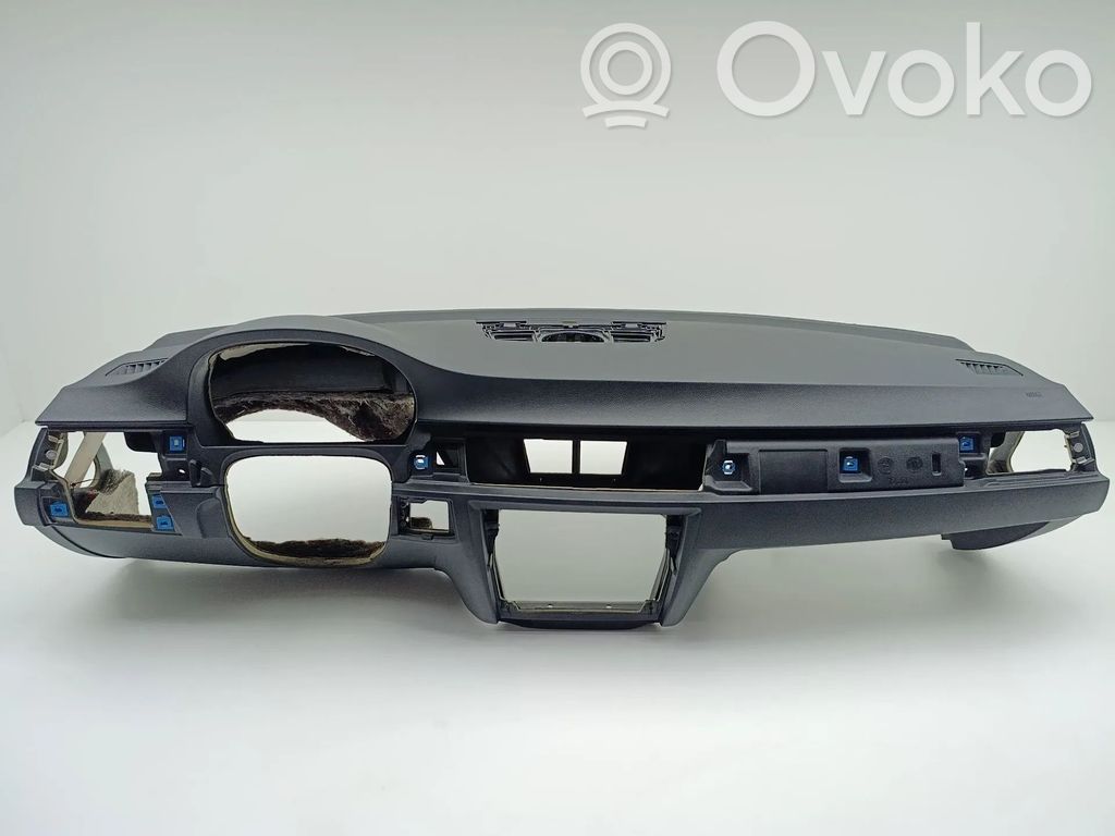 BMW 3 E90 E91 Dashboard 