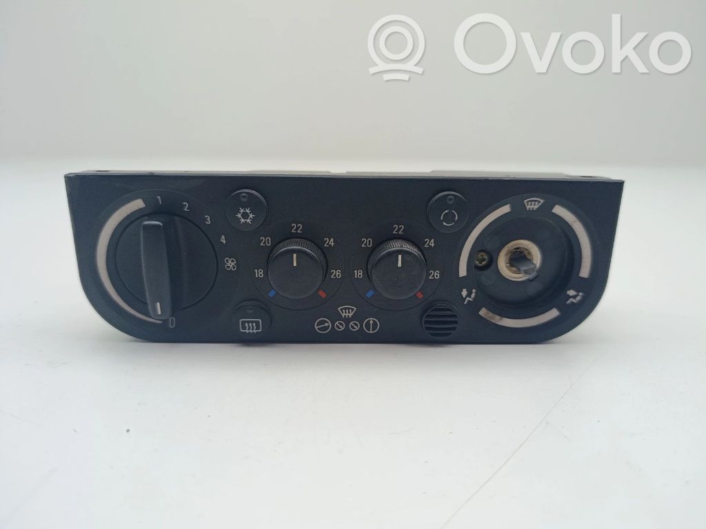 BMW 3 E36 Climate control unit 