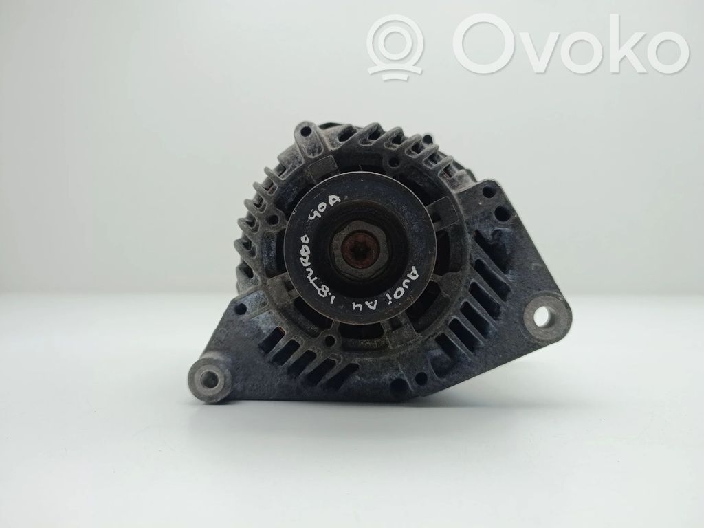 Audi A4 S4 B5 8D Ģenerators 