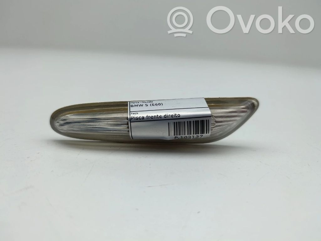 BMW 5 E60 E61 Posūkis priekinio bamperio 