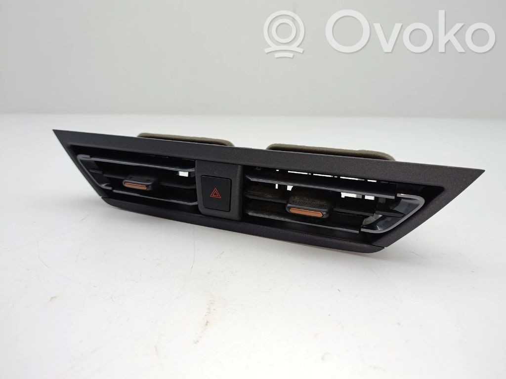 Grille d'aération centrale   10E820951,10E953235A