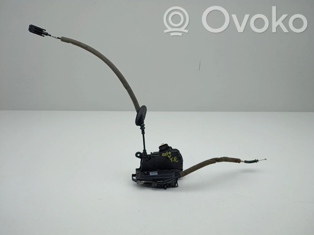 Cerradura de puerta trasera   825039554R