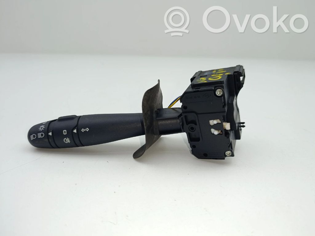 Renault Clio II Wiper turn signal indicator stalk/switch 
