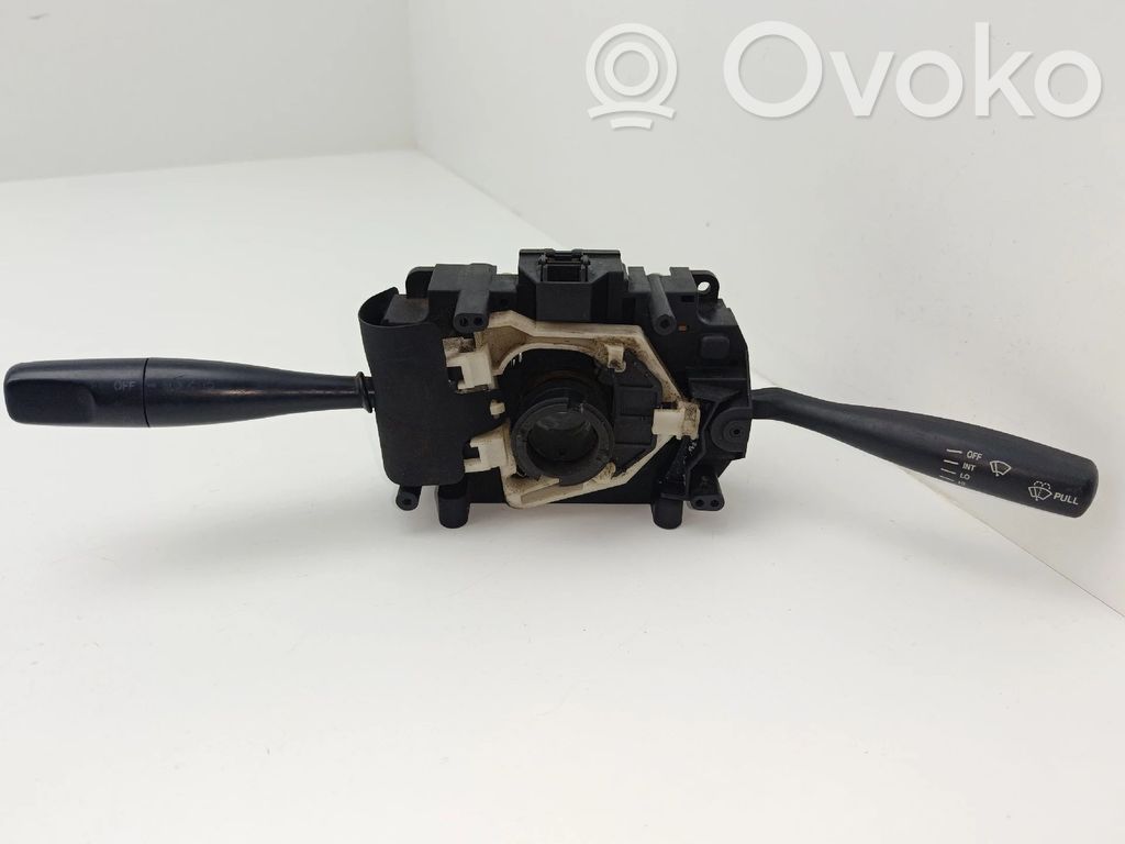 Suzuki Jimny Autres commutateurs / boutons / leviers 