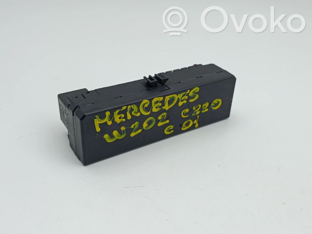Mercedes-Benz C W202 SAM vadības bloks 