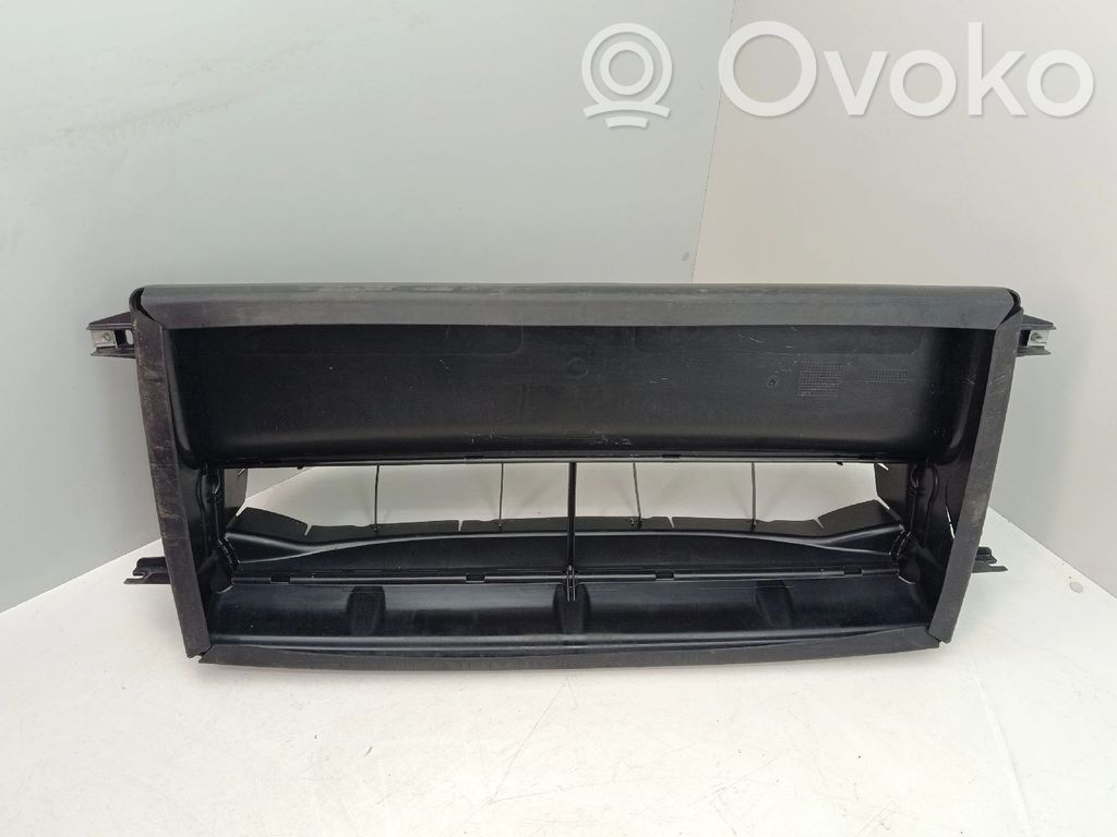 Radiatoru panelis   7296811,18779815,51747296811