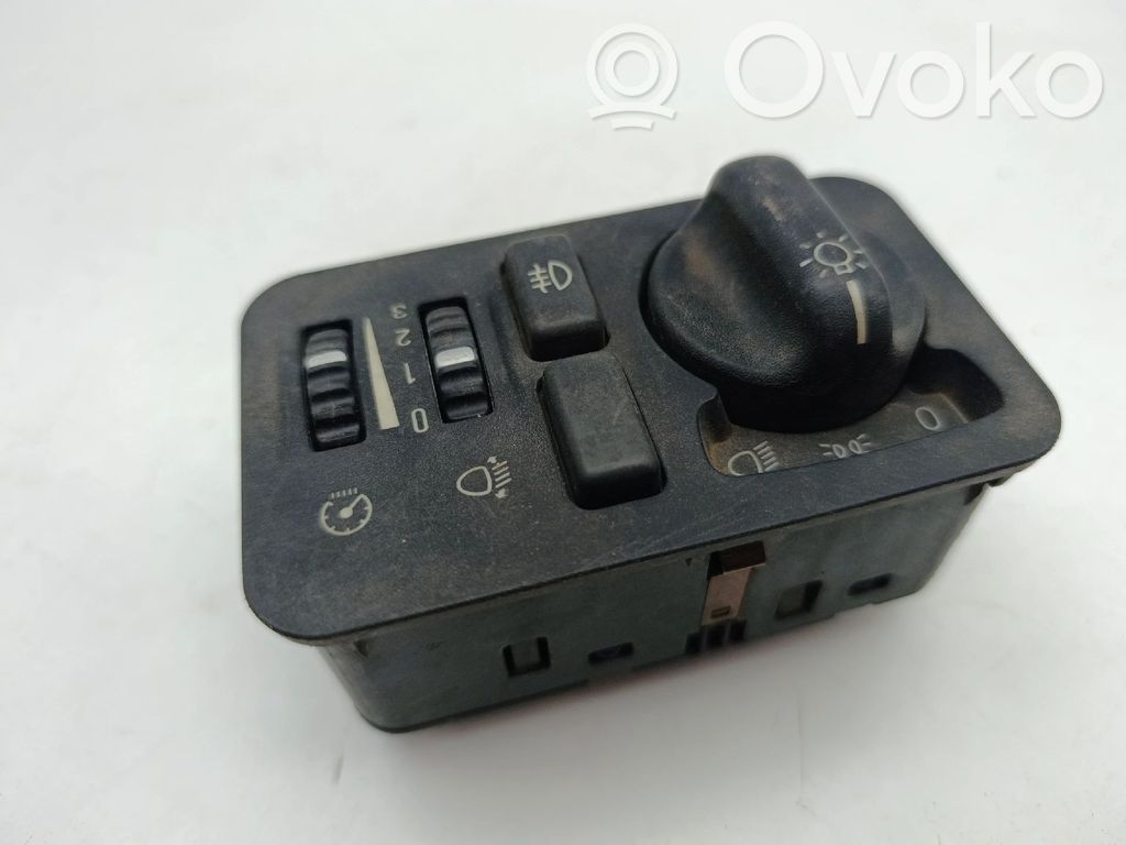 Light switch   8971779600,53192801