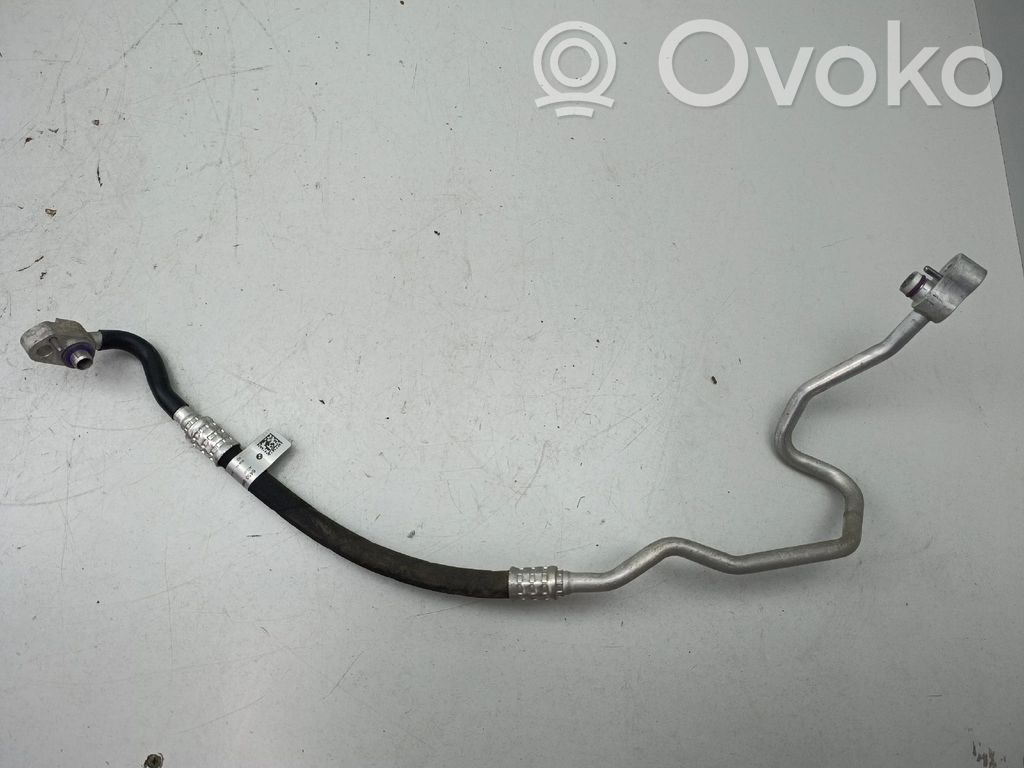 BMW 1 F40 Wąż / Przewód klimatyzacji A/C 