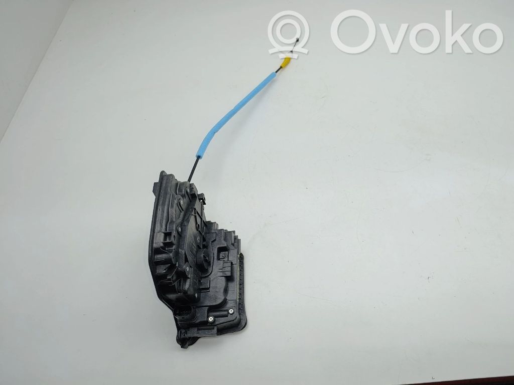 Rear door lock   7281940