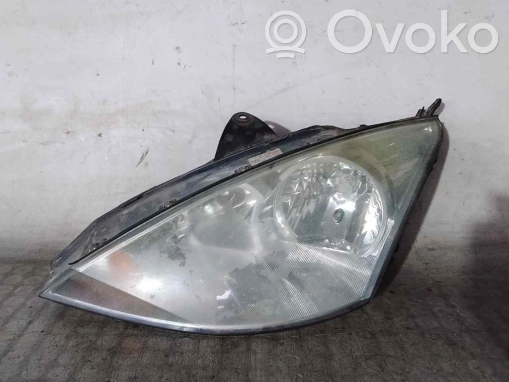 Ford Focus Scheinwerfer 