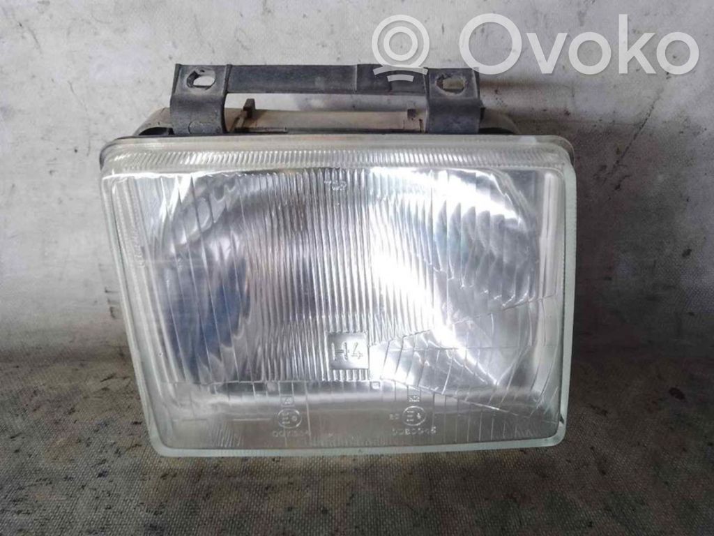 Opel Corsa A Priekšējais lukturis 