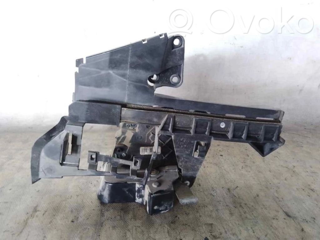 Ford Focus Front door lock 