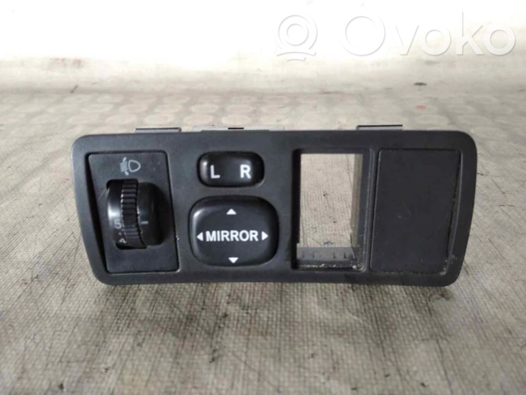Toyota Corolla E120 E130 Interruptor del espejo lateral 