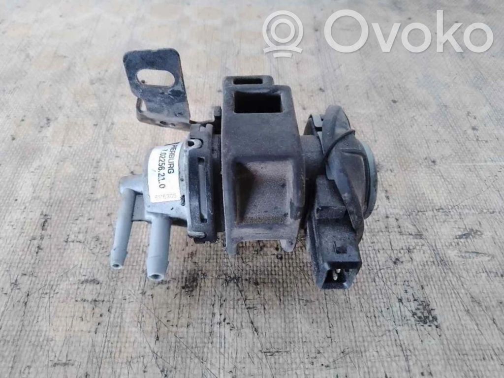Renault Kangoo I Caudalímetro de flujo del aire 