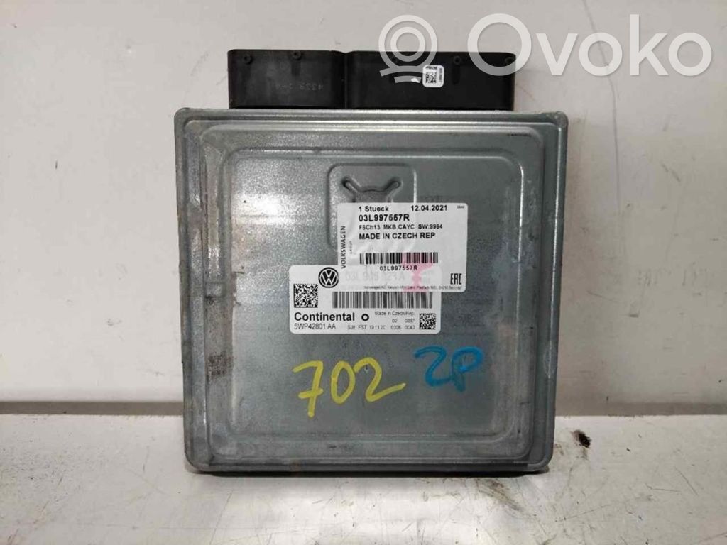 Volkswagen Golf VI Komputer / Sterownik ECU silnika 