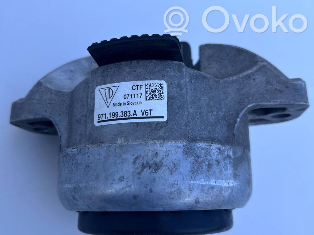 Engine mount bracket   971199383A,071117