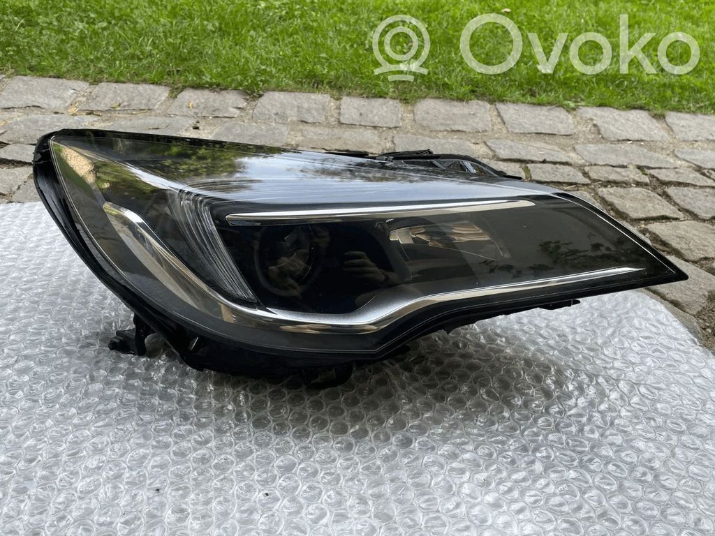 Opel Astra K Headlight/headlamp 