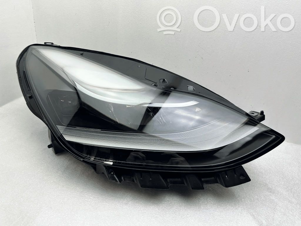Tesla Model Y Headlight/headlamp 