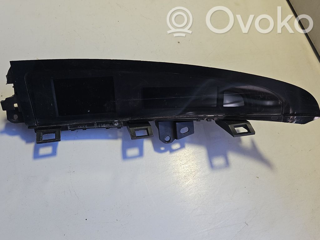 Mazda 3 II Speedometer (instrument cluster) 