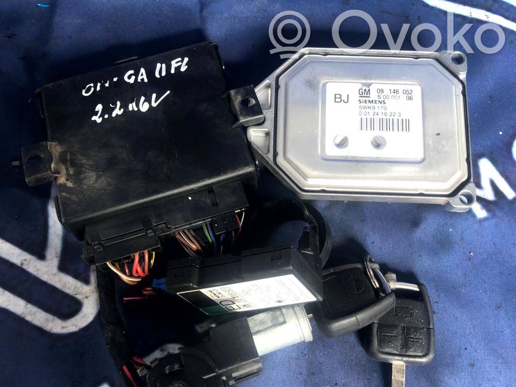 Opel Omega B2 Engine ECU kit and lock set 