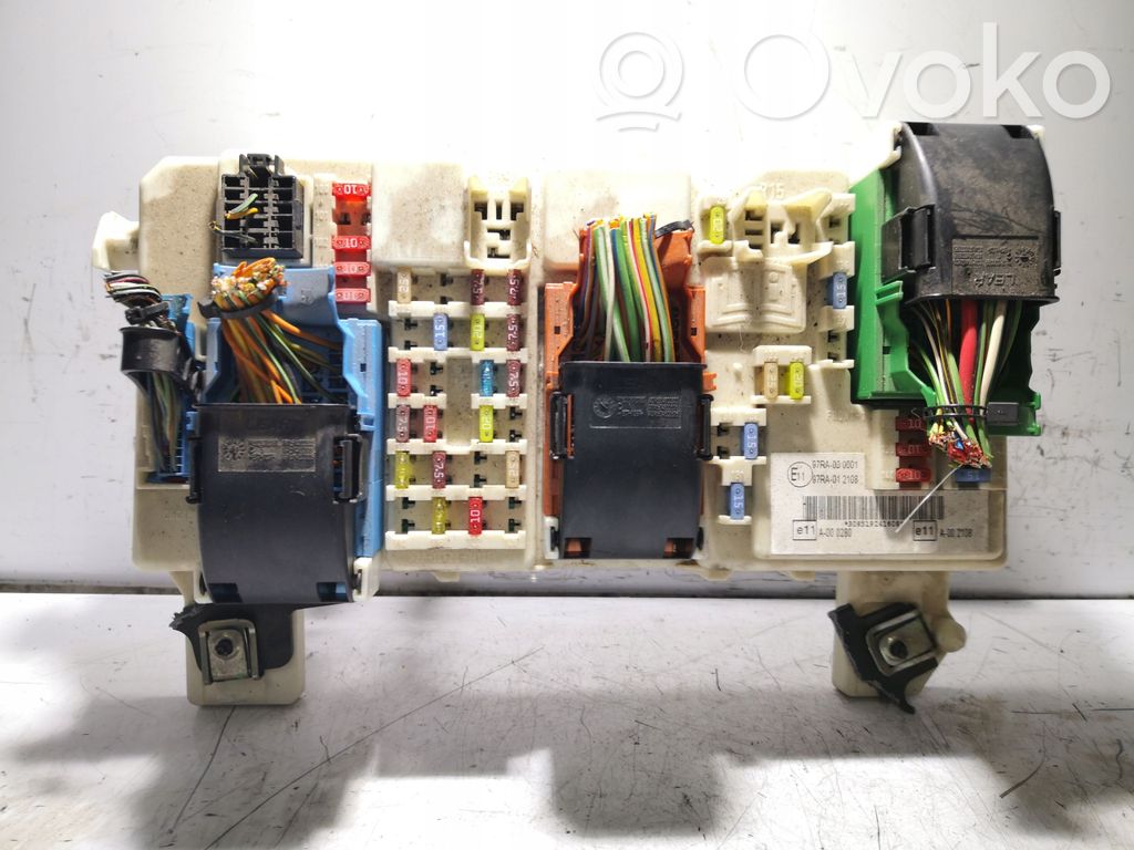 Ford Focus C-MAX Fuse module 