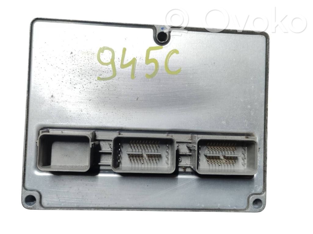 Ford Focus C-MAX Engine control unit/module 
