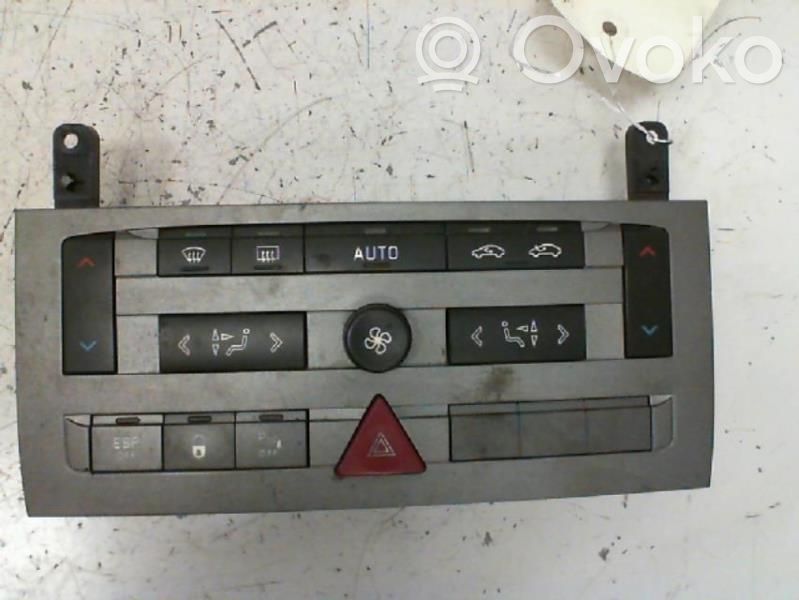 Climate control unit   00006451RQ
