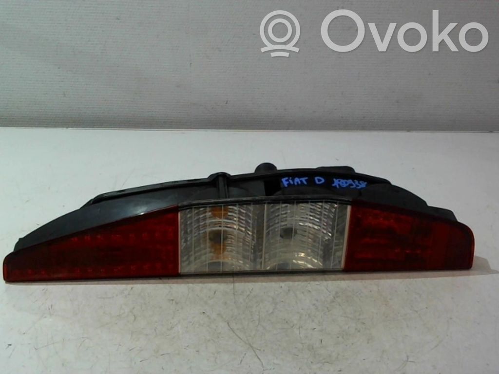 Fiat Doblo Lampa tylna 