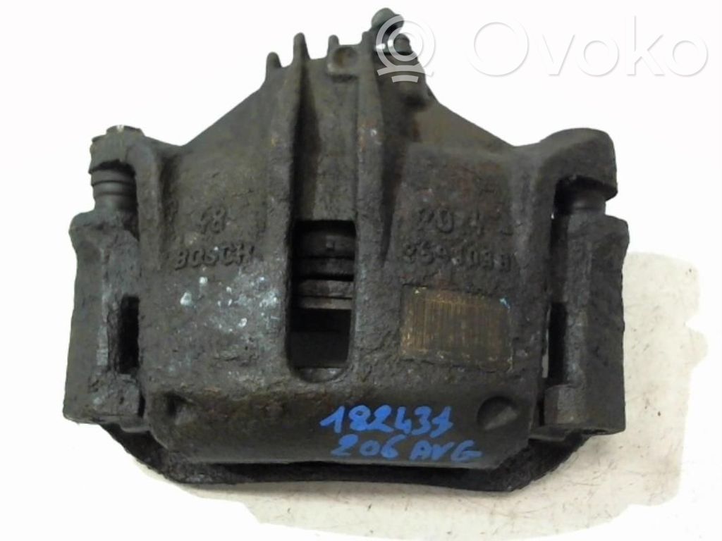Zacisk hamulcowy przedni   441045,6500004
