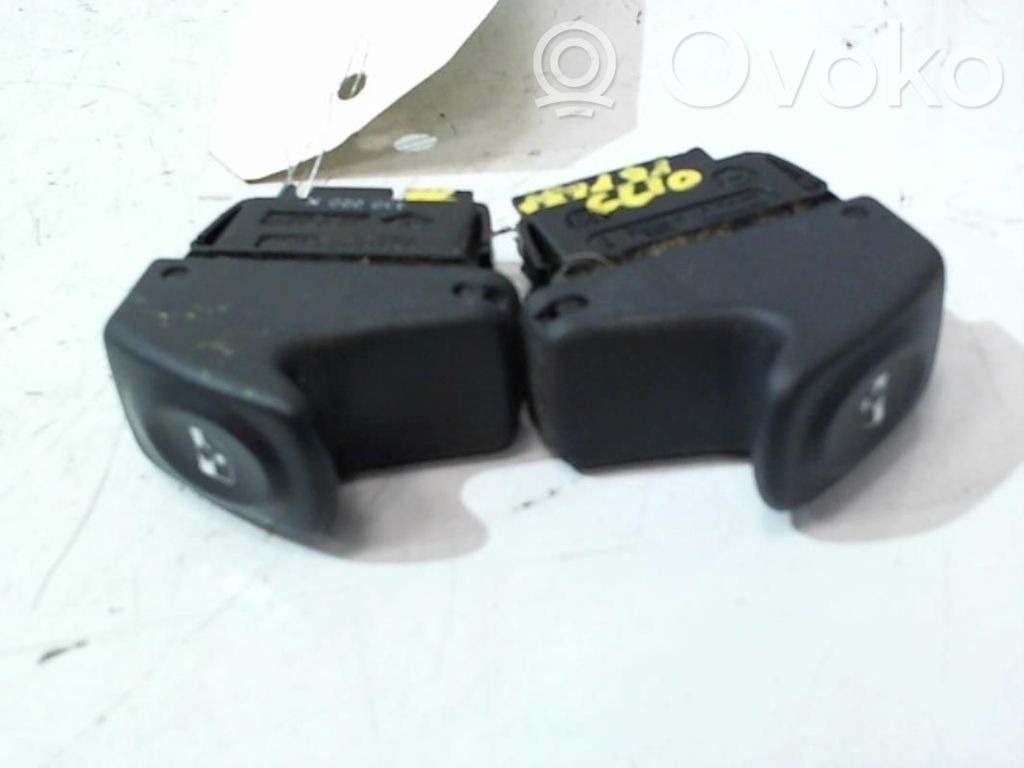 Renault Clio II Electric window control switch 