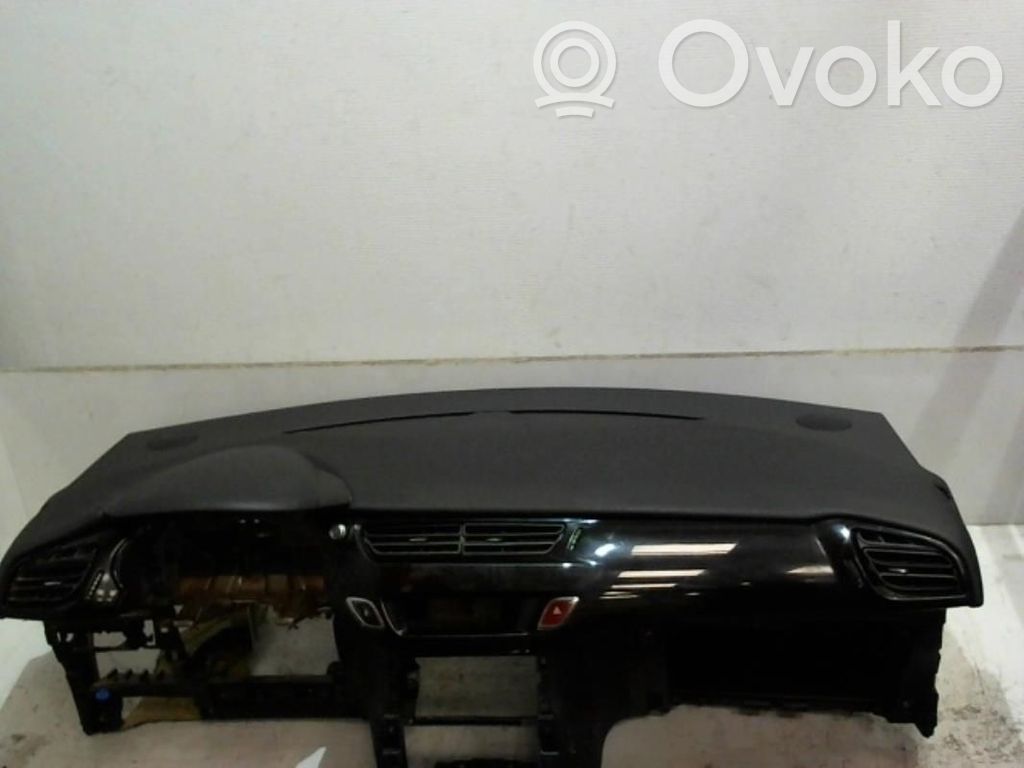 Citroen C3 Panelis 
