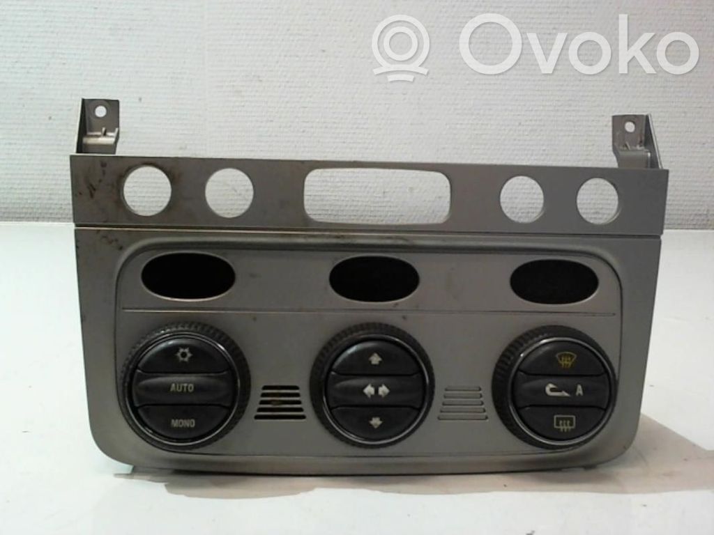 Alfa Romeo GT Climate control unit 