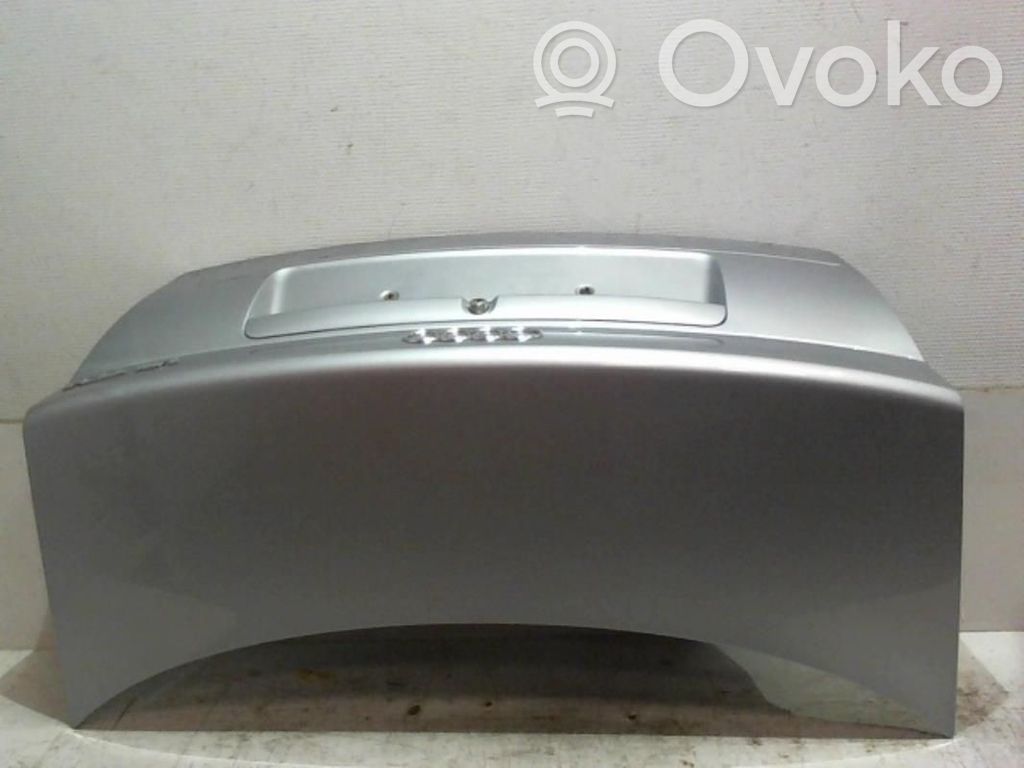 Audi A4 S4 B5 8D Tailgate/trunk/boot lid 