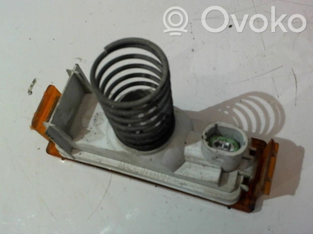 Renault Express Front fender indicator light 