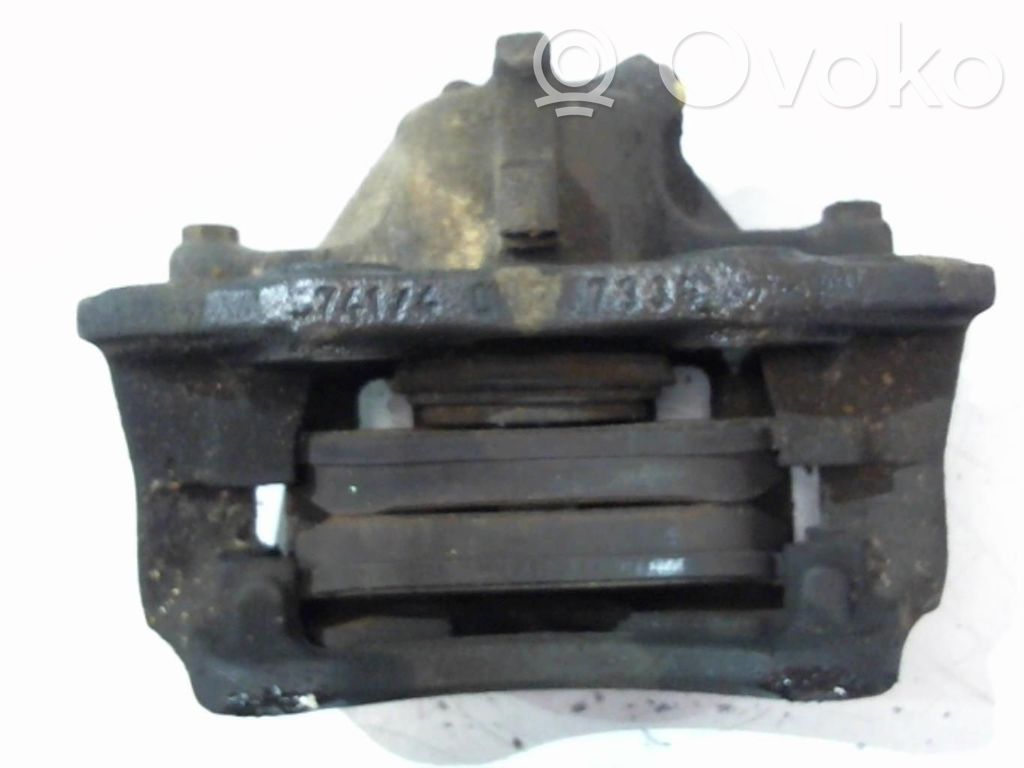 Etujarrusatula   4401A7,240248