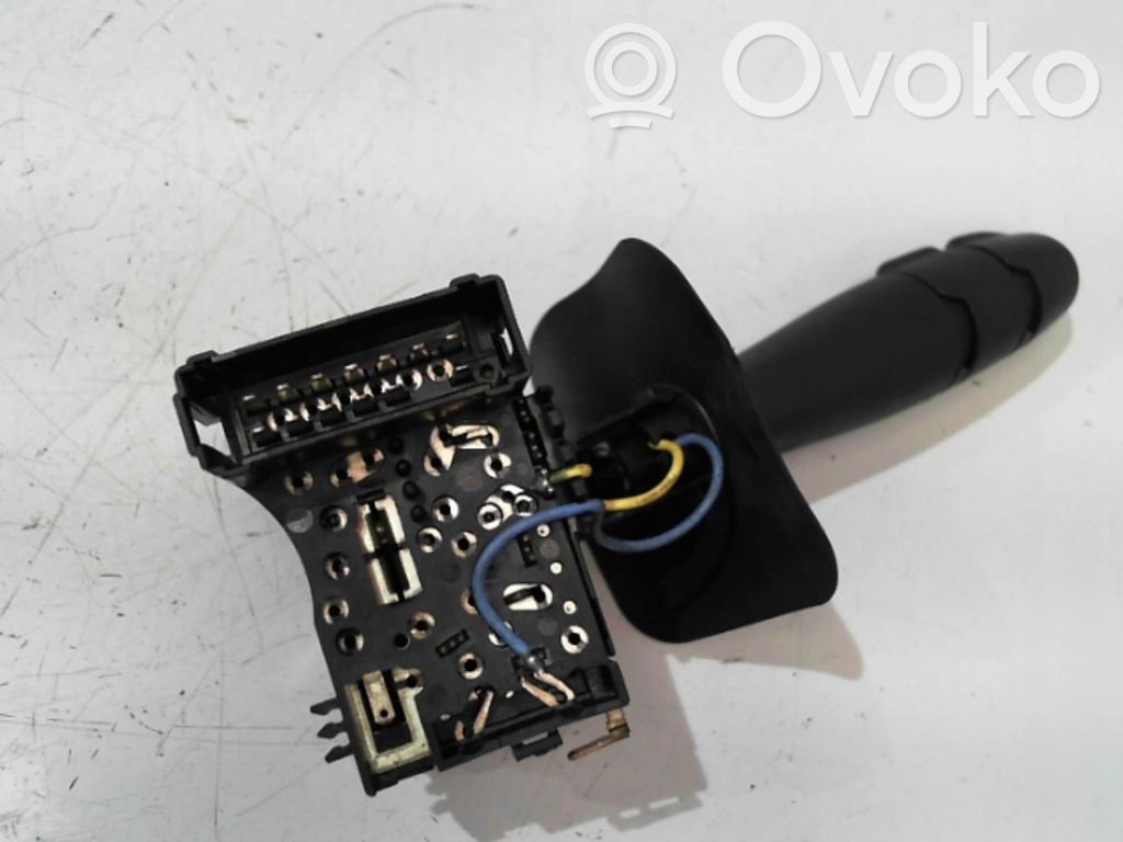 Renault Clio II Indicator stalk 