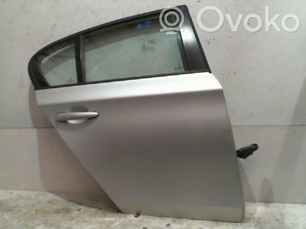 BMW 1 E81 E87 Galinės durys 