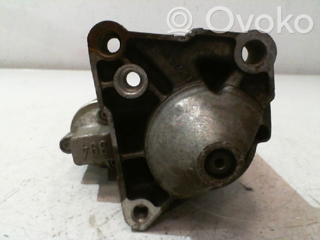 Opel Vivaro Motor de arranque 