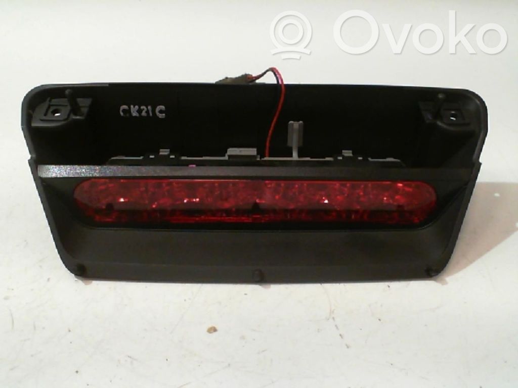 Chevrolet Spark Third/center stoplight 