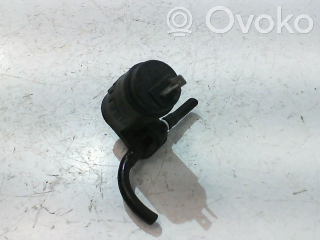 Alfa Romeo 147 Windscreen/windshield washer pump 