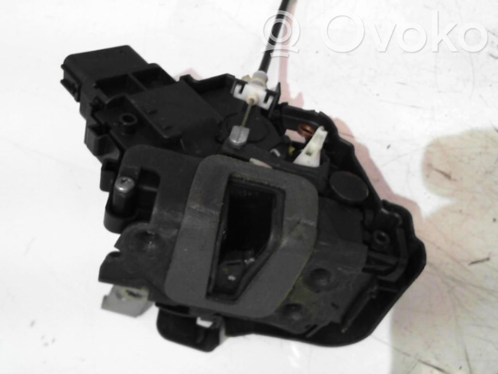 Ford Mondeo MK IV Priekinė durų spyna 
