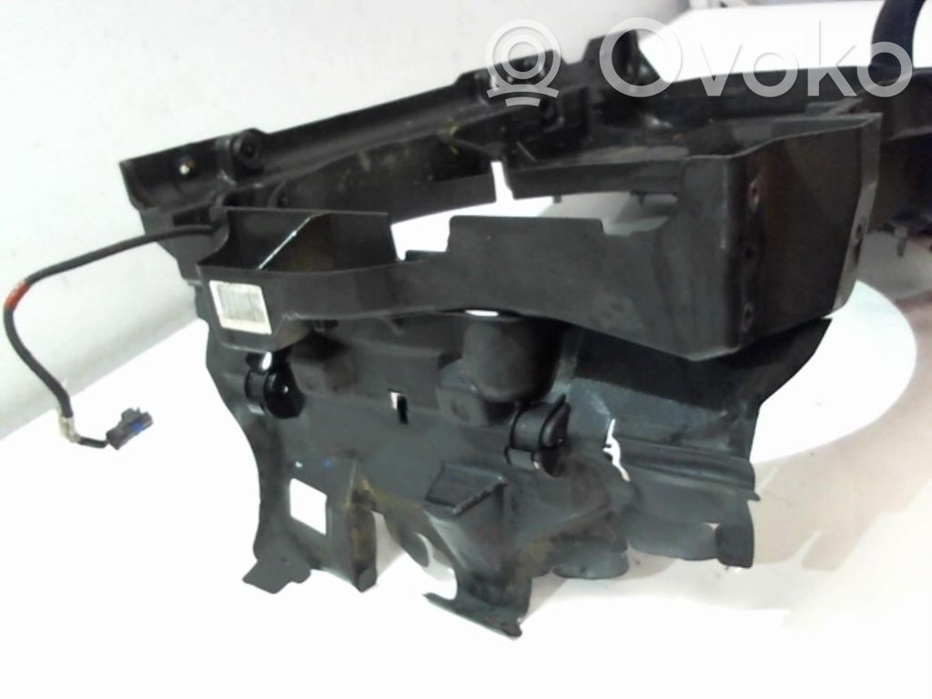 Peugeot 407 Radiatoru panelis 