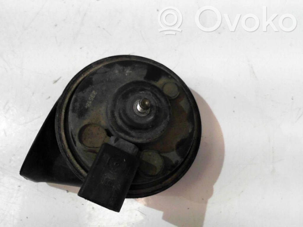 Audi A4 S4 B6 8E 8H Äänimerkkilaite 