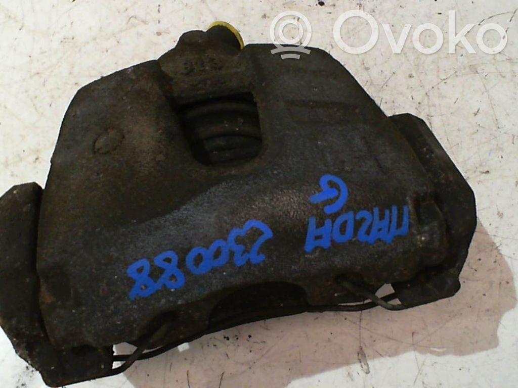 Mazda 3 II Передний суппорт 
