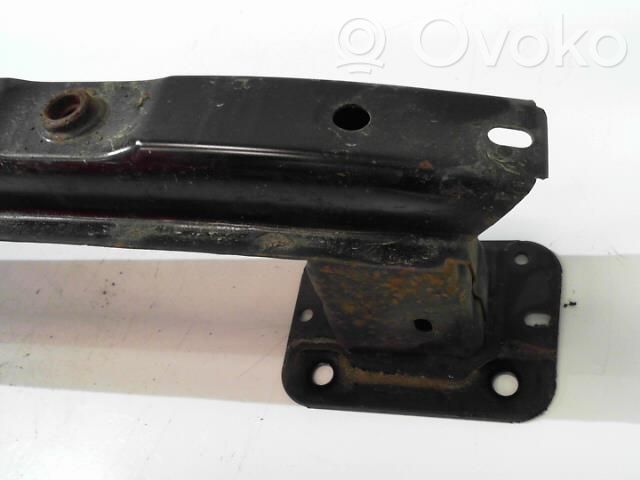 Ford Kuga I Aizmugurē bampera balka 