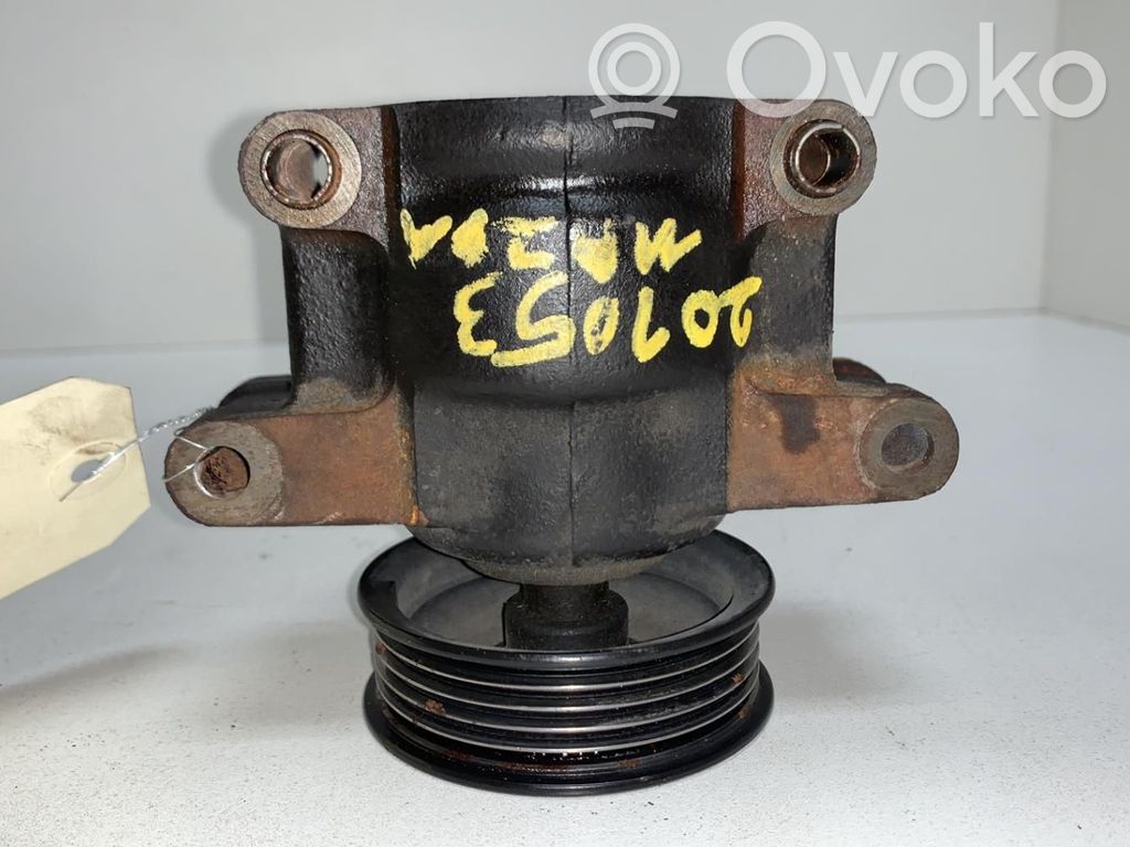 Mazda 2 Power steering pump 