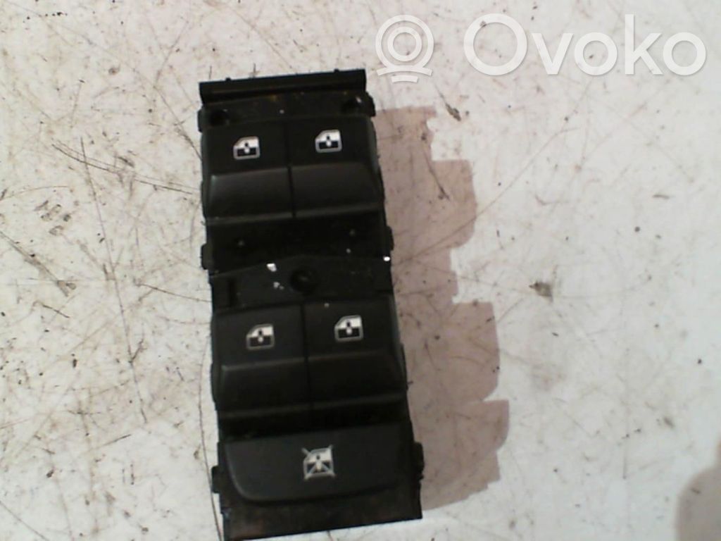 KIA Ceed Electric window control switch 