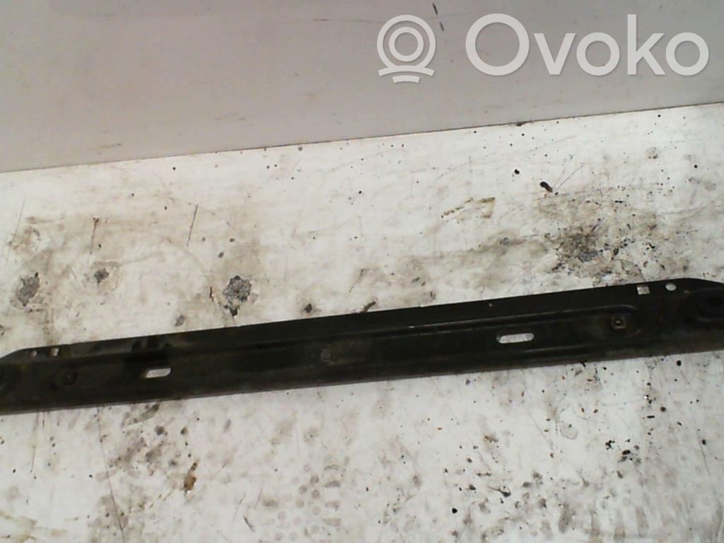 Citroen C4 I Soporte de montaje del radiador 