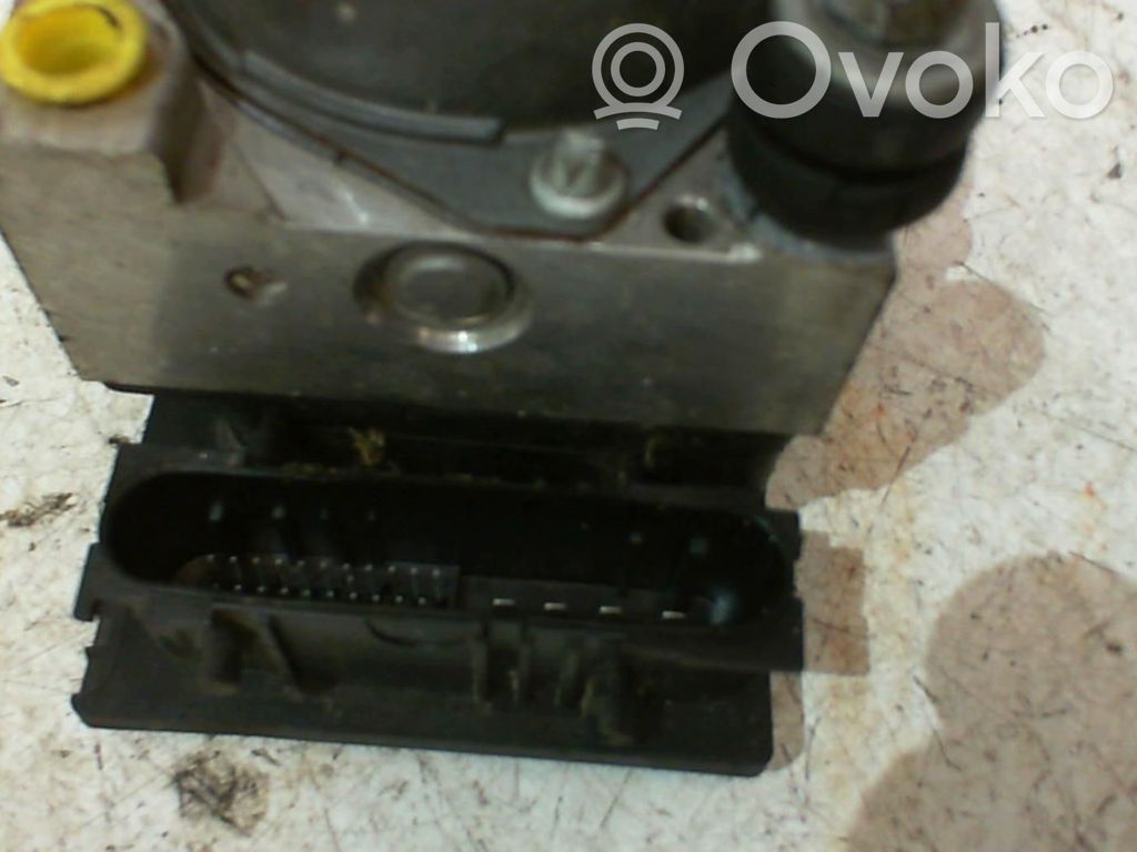 Nissan Note (E11) ABS Pump 