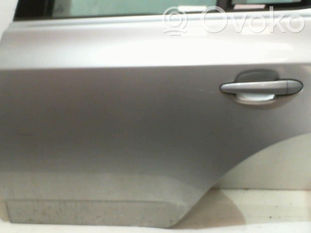 BMW X3 E83 Galinės durys 